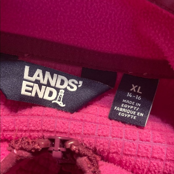 Lands' End Fleece Jacket. Front pockets, contrasting burgundy colored zipper. - Picture 7 of 9